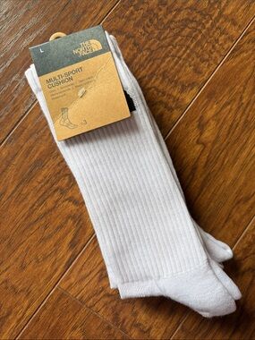 NWT! The North Face Multi-Sport Cushion Crew Socks (Pack of 3)